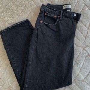 Abercrombie Curve Love ultra high rise ankle straight jean